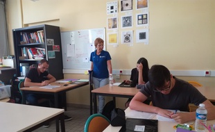 Les élèves en plein examen
