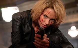 Shasa Luss dans Anna de Luc Besson