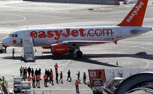 La compagnie aérienne à bas coût EasyJet a été condamnée par le tribunal correctionnel de Paris à 5.000 euros d'amende pour avoir débarqué une passagère handicapée au motif qu'elle voyageait sans accompagnateur.