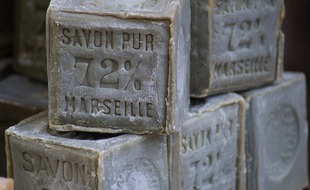 Du savon de Marseille. Illustration.