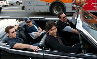 Adrian Grenier, Jerry Ferrara, Kevin Connolly et Kevin Dillon dans Entourage