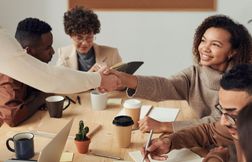 Reconversion professionnelle : les formations courtes à envisager