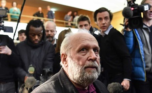 L'ancien prêtre Bernard Preynat a été condamné devant le tribunal correctionnel de Lyon à cinq ans de prison ferme pour agressions sexuelles sur mineurs. Il a fait appel.