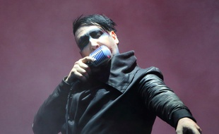 Le chanteur Marilyn Manson au Download Festival en 2015