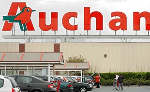 L’enseigne Auchan va verser 1,5 million de dollars.