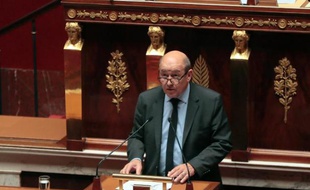 Le ministre de la Défense Jean-Yves Le Drian, le 25 février 2014 à l'Assemblée nationale