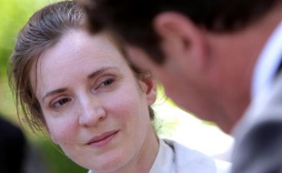 La candidate de l'UMP à la mairie de Paris Nathalie Kosciusko-Morizet, investie le 3 juin, met les bouchées doubles pour rattraper sa rivale PS Anne Hidalgo, entrée en lice dès septembre