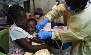 Une vaccination contre le virus Ebola en 2019 (illustration).