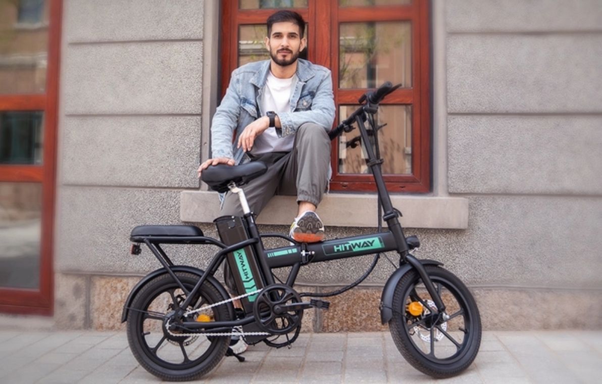 Plus de 300 euros de reduction sur ce velo electrique tres prise des internautes