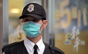 Taïwan a confirmé mercredi son premier cas "importé" de grippe aviaire H7N9, la souche responsable de la contamination de plus d'une centaine de personnes en Chine, parmi lesquelles 22 sont mortes.