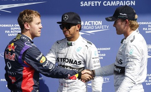 Nico Rosberg et Lewis Hamilton (en blanc), le 23 août 2014 en Belgique.