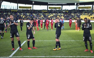 Le désarroi des Nantais à l'issue de la défaite (4-2) contre Nîmes.