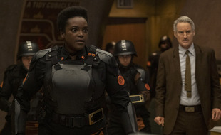 Wunmi Mosaku et Owen Wilson dans « Loki ».