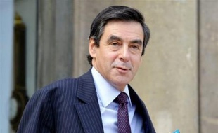 Autorité centrale renforcée, création d'un fonds de coopération, réforme de l'agrément et adoption nationale facilitée: le gouvernement a présenté mercredi au Conseil des ministres un plan pour relancer l'adoption en France et à l'étranger, en perte de vitesse.