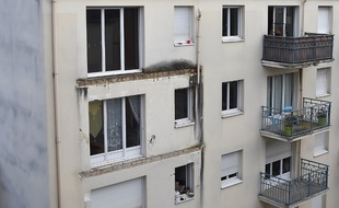 L'immeuble à Angers dont le balcon s'est effondré le 15 octobre 2016, tuant 4 personnes.