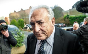 L'ex directeur général du FMI Dominique Strauss-Kahn à Lille le 17 février 2014