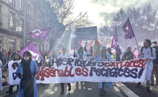 Manifestation contre le projet de réforme des retraites, le 17 décembre 2019 à Bordeaux
