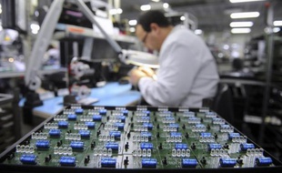 Les créations d'entreprises ont augmenté en mars de 8,4% par rapport au mois précédent si l'on tient compte des auto-entrepreneurs, a annoncé vendredi l'Institut national de la statistique et des études économiques (Insee).