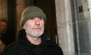 Les soutiens de Jean-Marc Rouillan se sont mobilisés mercredi pour dénoncer le "harcèlement" dont serait victime le cofondateur d'Action directe (AD) et s'opposer à sa réincarcération, qui sera débattue jeudi à Marseille.