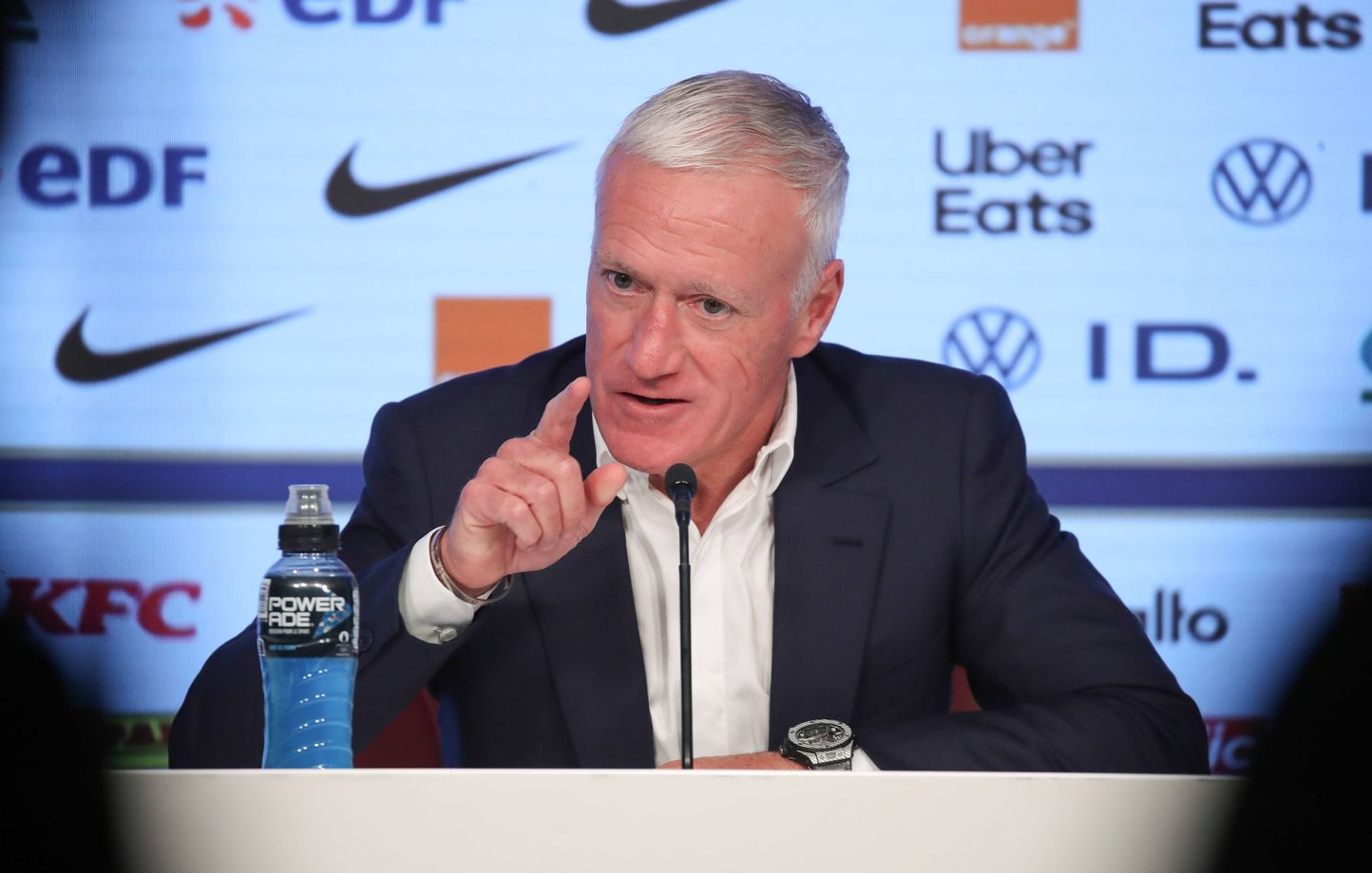 Deschamps spares Mbappé to “prioritize” his “interests”