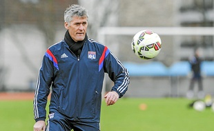 Gérard Prêcheur a signé un doublé Championnat-Coupe de France pour sa première saison sur le banc lyonnais.