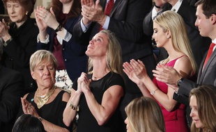 Carryn Owens, la veuve du soldat Ryan Owens, lors du discours de Donald Trump devant le Congrès, le 28 février 2017.