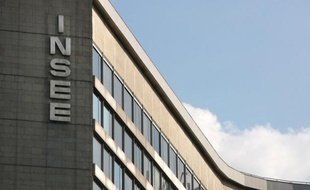 Le moral des industriels français s'est de nouveau dégradé en décembre, les chefs d'entreprises constatant un fléchissement de la conjoncture industrielle, selon l'indice de l'Insee publié vendredi