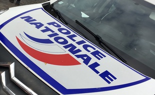 Un homme de 19 ans soupçonné d'avoir arraché des montres de luxe aux poignets de particuliers a été interpellé lundi dans les Yvelines (Illustration).