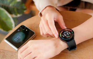 Samsung Galaxy Watch 5 pour femme: votre compagnon du quotidien