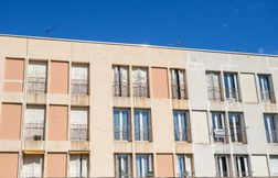 Des propriétaires de passoires thermiques menacés de prison au Royaume Uni …