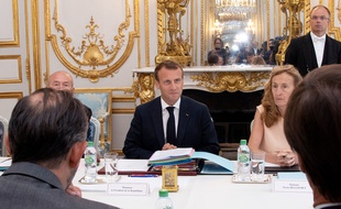 Emmanuel Macron lors du conseil des ministres le 3 août 2018.