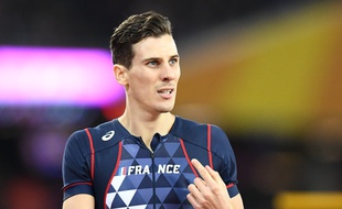 Pierre-Ambroise Bosse souffre de plusieurs fractures au visage.