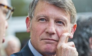 L'ex-ministre de l'Education nationale Vincent Peillon vient d'être nommé professeur associé à l'université de Neuchâtel en Suisse.