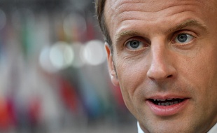 Emmanuel Macron s'exprimant après les tractations