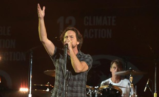 Eddie Vedder de Pearl Jam en concert à Central Park à New York, le 26 septembre 2015
