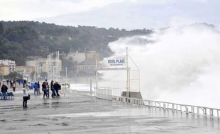 Les plages de la promenade des Anglais sont fermées au public (Archives)