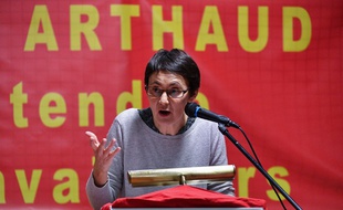 Nathalie Arthaud, candidate Lutte Ouvrière à l'élection présidentielle, le 3 février 2017 à Montpellier