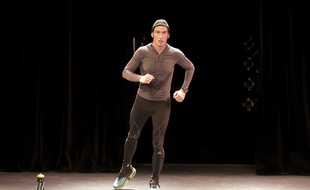 Yohann Métay va reprendre à la Comédie de Paris à partir du 22 septembre son spectacle « La Tragédie du dossard 512 ».