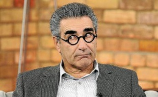 L'acteur « ne supporte pas l'humour méchant » mais goûte volontiers aux gags de potaches.