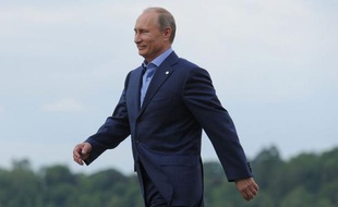 Russes et Occidentaux ont affiché leurs profondes divergences sur la Syrie lors du sommet du G8 qui s'est ouvert lundi en Irlande du Nord, éclipsant l'impact de l'ouverture des négociations d'un accord de libre-échange entre les Etats-Unis et les Européens.
