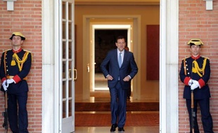 L'Espagne va prendre de nouvelles mesures "importantes" dans les prochains jours pour réduire son déficit public, a annoncé samedi le chef du gouvernement Mariano Rajoy, au terme d'une semaine de vives tensions autour de la stabilité financière de ce pays.