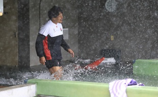 Les Japonais tentent d'aller à l'entraînement