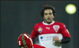 En exagérant à peine, Biarritz pourrait être en vacances d'été d'ici 10 jours, en voyant s'éloigner l'accession aux demi-finales du Top 14 de rugby, puis en se faisant éliminer de son Graal proclamé, la Coupe d'Europe, lors de ses matches contre Albi, vendredi, et Northampton le 1er avril.