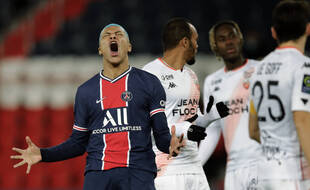 Kylian Mbappé a marqué sur penalty contre les Merlus