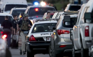 Des renforts déployés après une cinquième attaque au colis piégé à Austin au Texas, le 20 mars 2018.