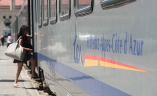 Le TER est conseillé pour voyager dans la région, particulièrement de Nice à Marseille