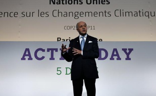 Laurent Fabius, le président de la conférence COP21, le 5 décembre 2015 au Bourget