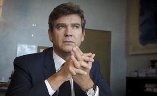 Arnaud Montebourg, ministre du redressement productif, en interview dans son bureau à Bercy, le 16 septembre 2013 à Paris.