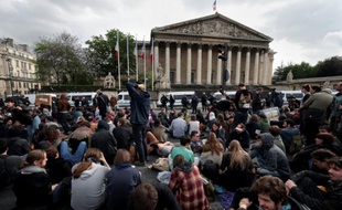 Manifestation contre la loi travail devant l'Assemblée Nationale à Paris, le 12 mai 2016
