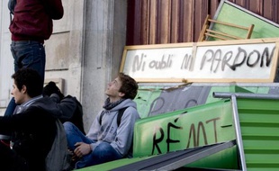 Des lycéens manifestent le 6 novembre 2014 à Paris en réaction à la mort de Rémi Fraisse